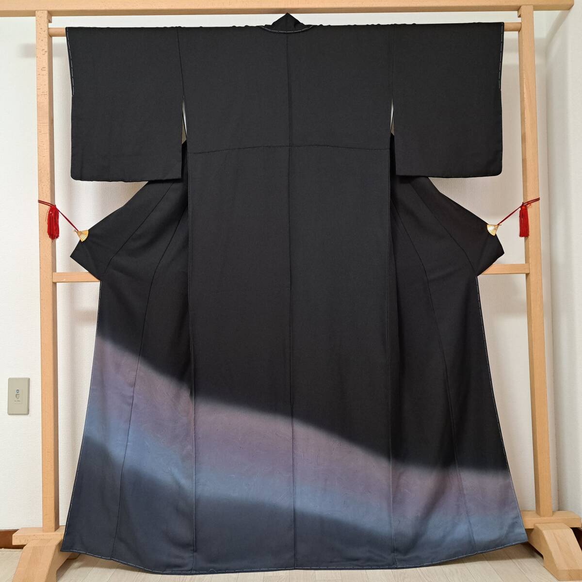 即決■着物の越田■裄68.5 身丈167 正絹 美品 付下げ 紋無し 京扇 墨流し 裄長 しつけ糸付き■め10R04拍卖