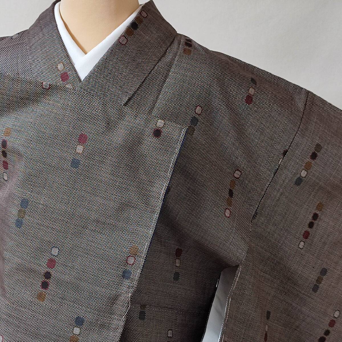 即決■着物の越田■裄65.5身丈162 本場大島紬 袷 L寸 古代染色純泥染 一元 証紙有り しつけ糸付き 美品 頭Z◇め28E04拍卖