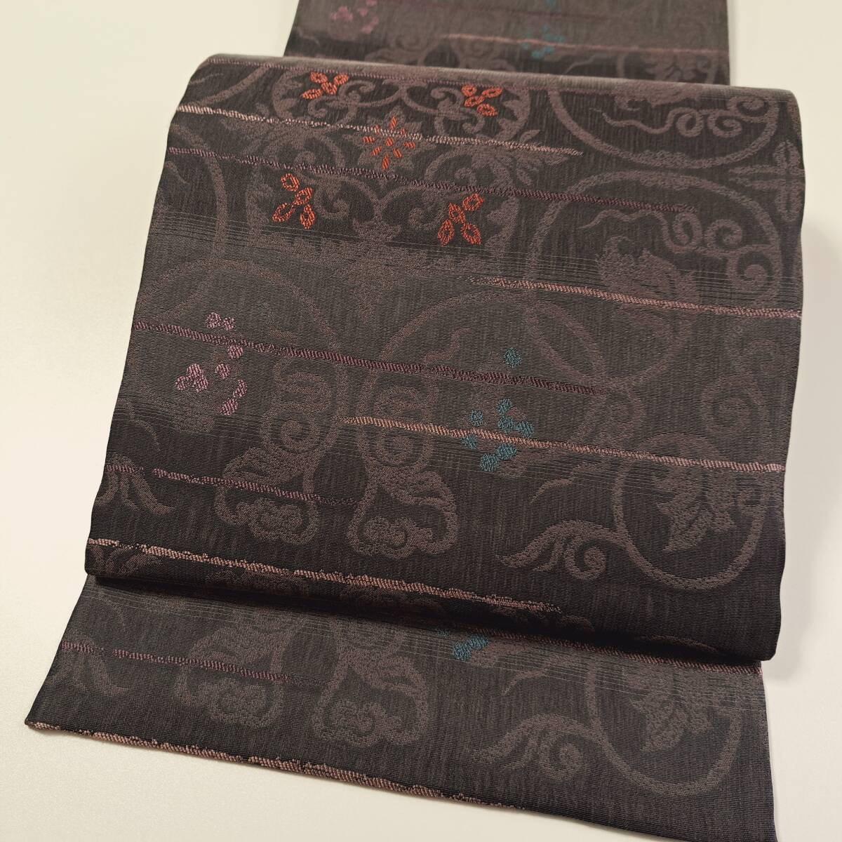 即決■着物の越田■幅31 長さ450 長めの帯です 花唐草 シックな色合い オシャレ 可愛い 正絹 D◇め27J02拍卖