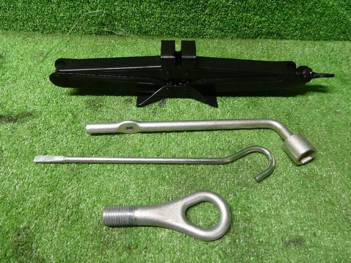 【A68496】 ◇ルクラ L455F 車載工具 ジャッキ拍卖