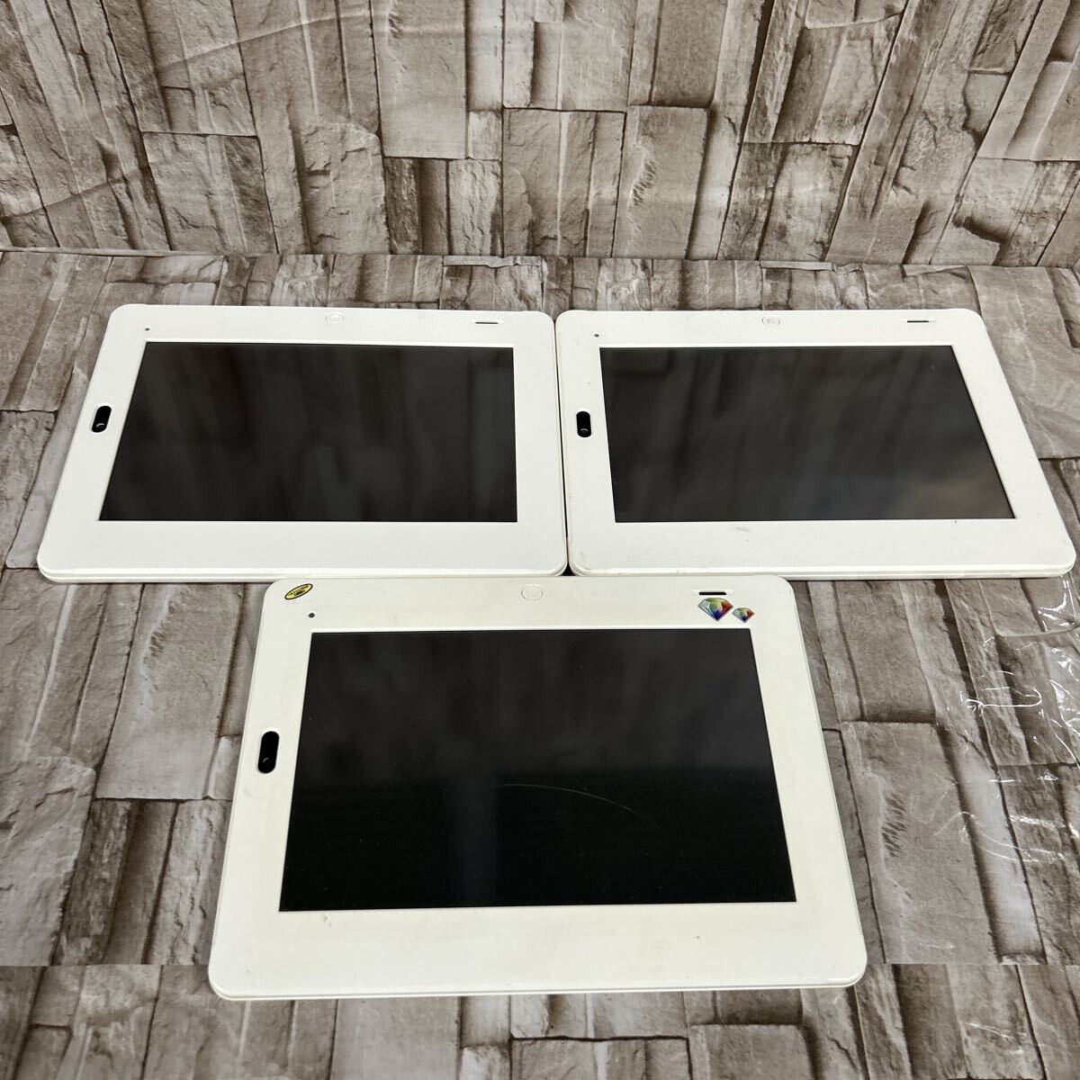 SKAM-2481 ▲ タブレット Benesse ベネッセ 3台まとめ 現状品 ホワイト TAB-A03-BR2 本体のみ拍卖