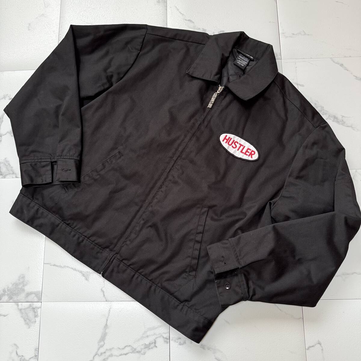 90s ヴィンテージ HUSTLER HARDCORE SINCE 74 ロゴ 刺繍 ワッペン キルティング 中綿 ジャンパー ジャケット ブラック ビンテージ 古着 拍卖