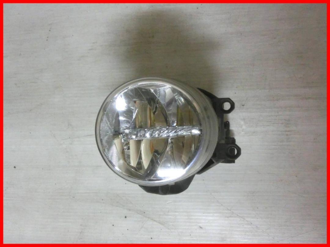 (AA41) TOYOTA 210系クラウンアスリート 純正フォグランプ L側拍卖