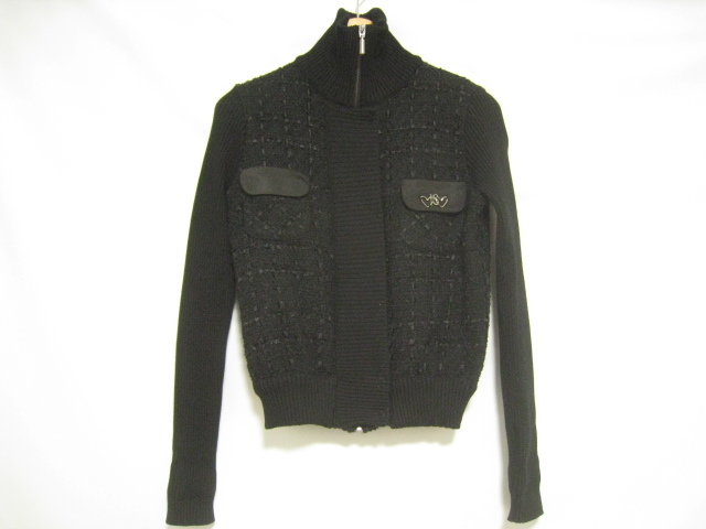 ...LOVE IS LOVE!... ラブイズラブ アウター 上着 ジャケット ブルゾン ジップアップ 黒 ブラック サイズ40 ボタン拍卖