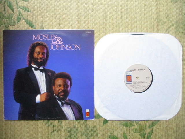 LP Moseley & Johnson「MOSLEY & JOHNSON」輸入盤 MSS2203 プロモ盤 美盤 ジャケットに色落ちと天地背に擦れと天背にシワと角4つに潰れ拍卖