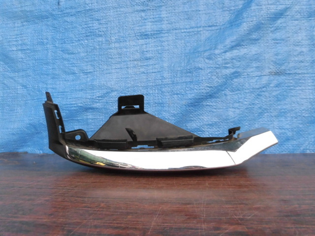 AM189 ベンツ X253 GLC フロント スポイラー 右 A2538858000拍卖