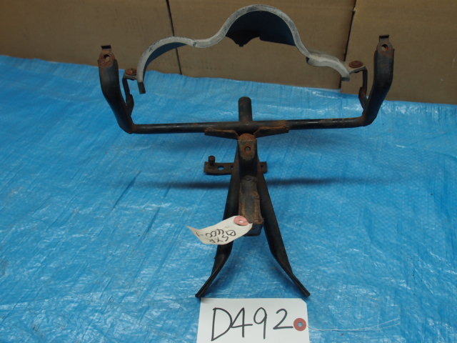 GSXーR400 スズキ メーターステー 倉庫内にて長期保管されていた部品☆彡拍卖