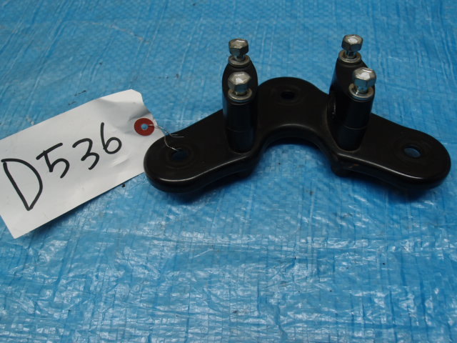 K50 スズキ トップブリッジとハンドルポスト 実動車体1台分解体部品多数出品☆彡拍卖