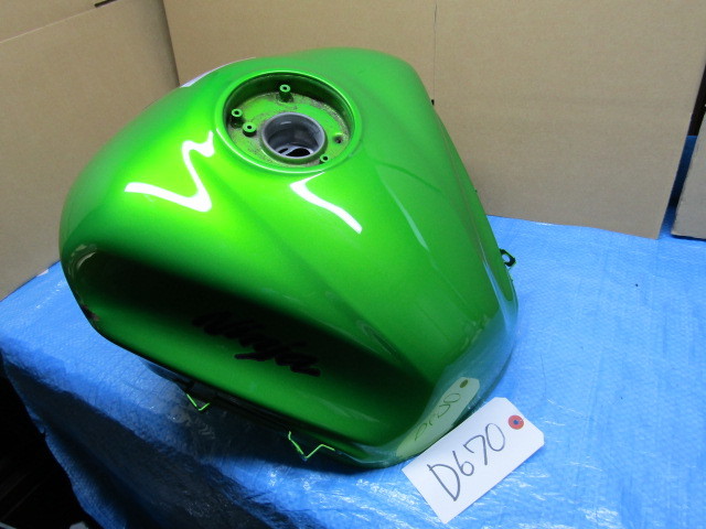 NINJA1000 ニンジャ カワサキ 純正 タンク 倉庫内にて長期保管されていた部品☆彡拍卖