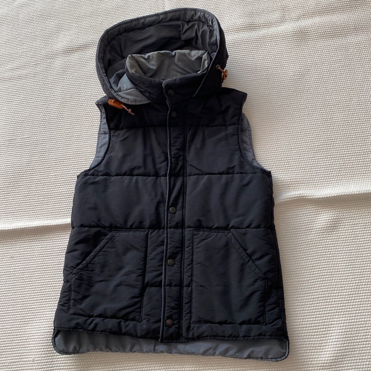 【送料無料】オムニゴッド OMNIGOD ダウンベスト ネイビー拍卖