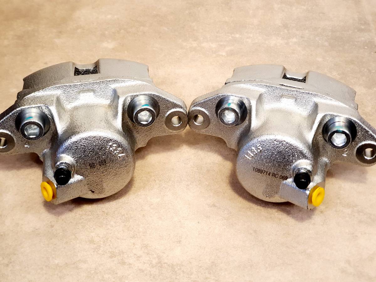 ルノー・エクスプレス/S5/カングー/ルーカスキャリパー左右セット拍卖