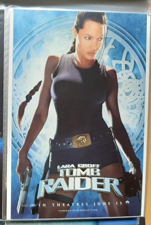 トゥームレイダー Tomb Raider▼ポストカード 海外輸入版 ●送料110円より●消費税不要 個人出品 アンジェリーナ・ジョリーAngelina Jolie拍卖