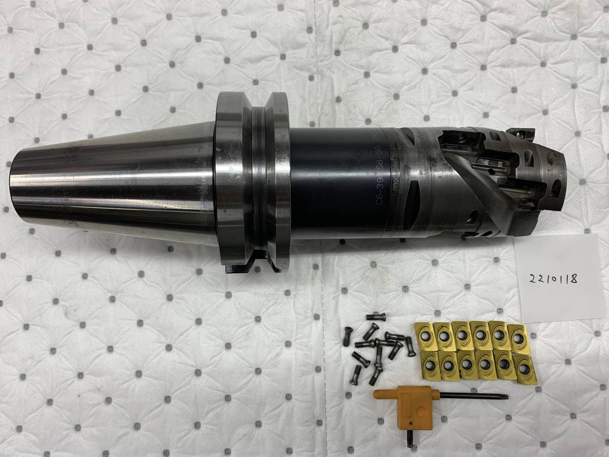 サンドビック エンドミルカッター BT50 C6-390.58-50 / R390-066C6-57L チップ12個付き。 (2210118)拍卖
