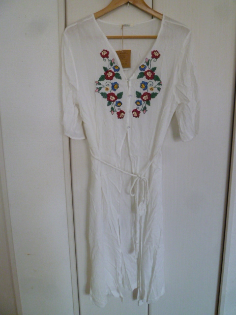 【新品】Bliatorm★白お花刺繍入りロングカーディガンM/エスニックホワイト★H129拍卖