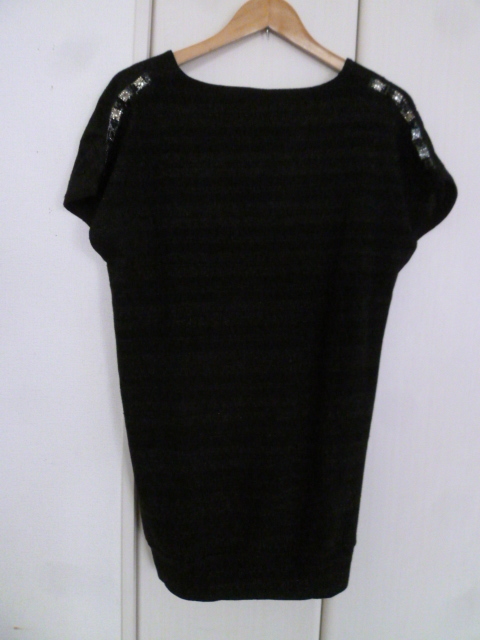 YECCA VECCA/イエッカヴェッカ○黒ラメボーダーVネックロング丈ニットセーター/肩ビジュー付き重ね着にブラッククロスカンパニー○⑤ST1022拍卖