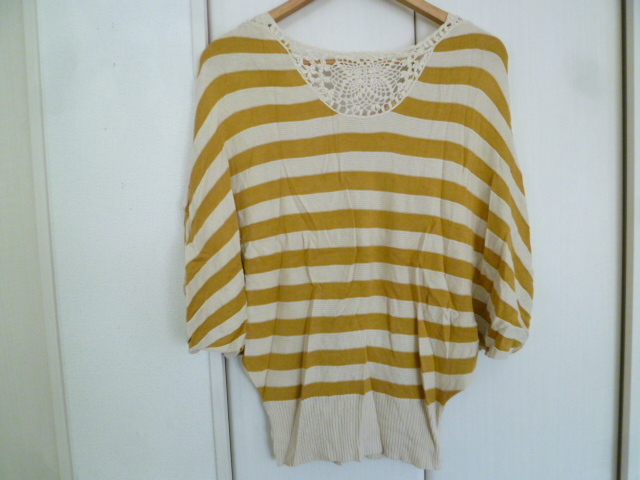 Alphabet's alphabet/アルファベッツアルファベット★からし色×ベージュボーダー背中レースデザインドルマンニットF/半袖★H129拍卖