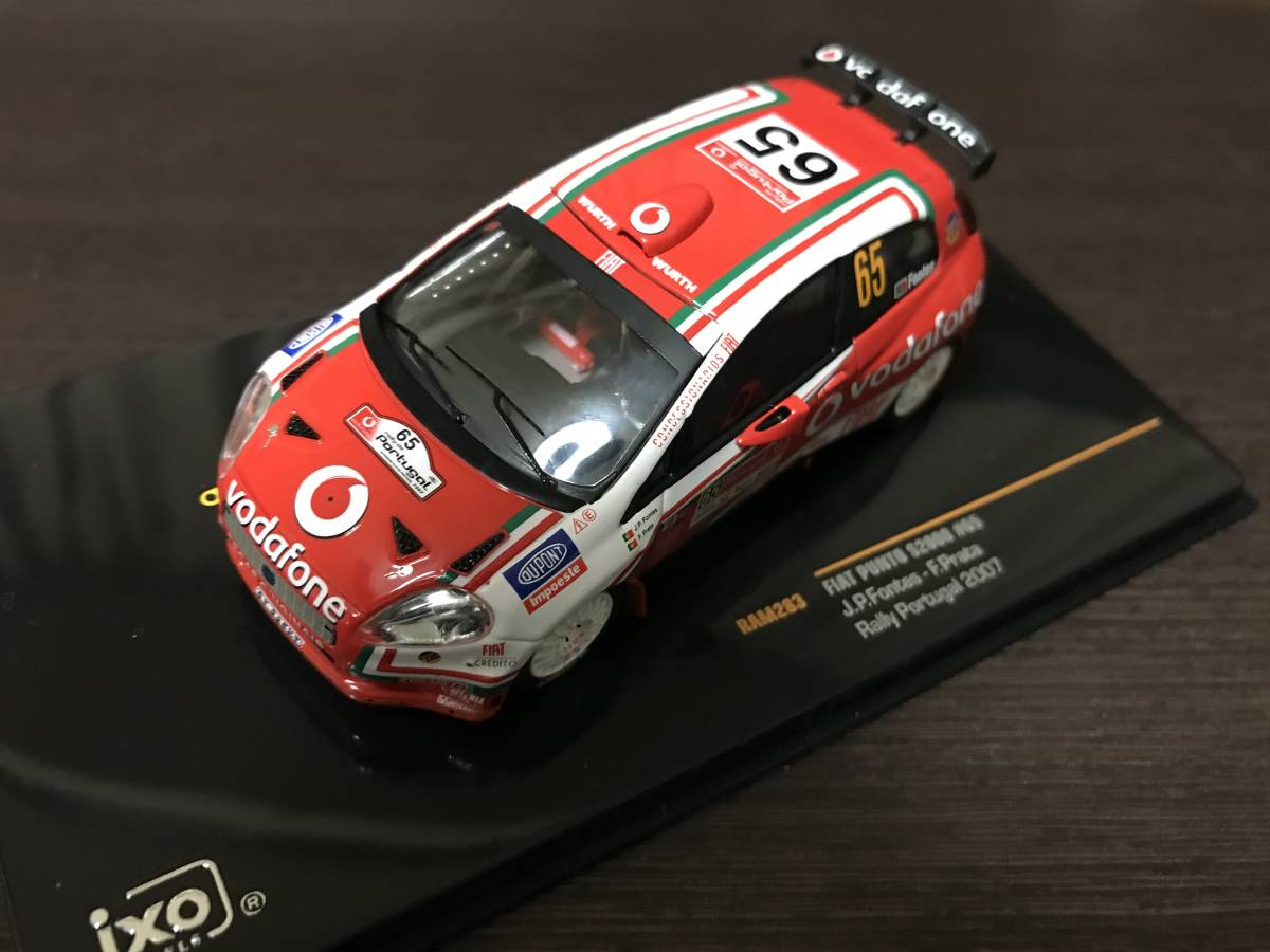 1/43 IXO 【vodafone】 フィアット・プント S2000 #65 J.P.Fontes組 ラリー・ポルトガル 2007拍卖