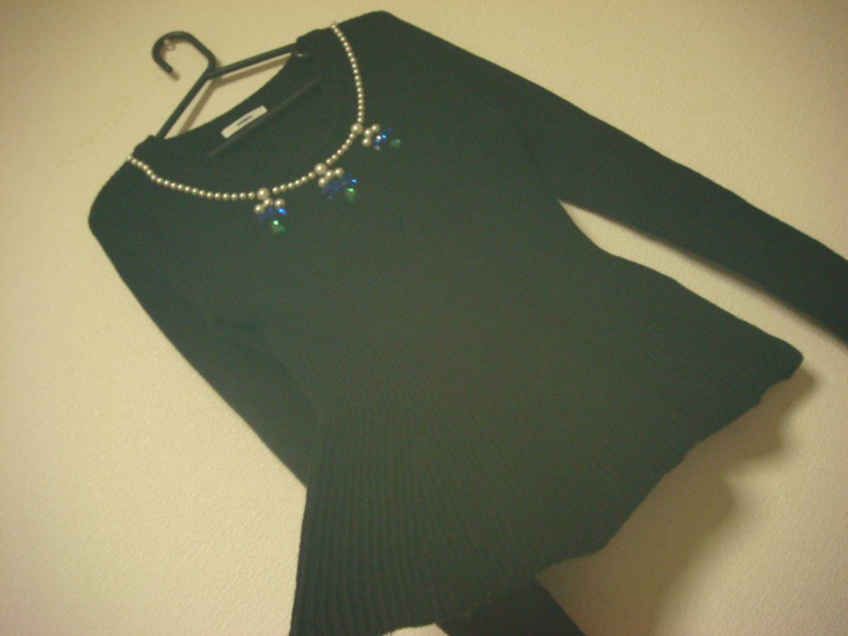 ムルーア パール飾り フレアデザイン ニット 新品同様 超美品 黒 ブラック拍卖