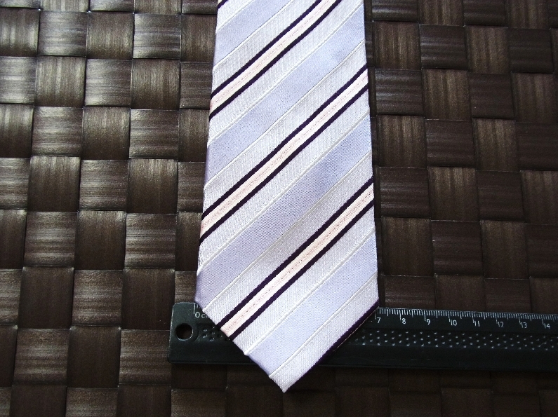 【特選】1675美品【人気の超細ナロータイ】シルク100%★オリヒカ「ORIHICA」ネクタイ拍卖