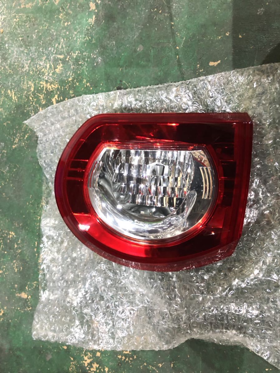 09-12y シボレー トラバース 右リヤテールランプ ASSY パーツNO:GM25952323 店舗識別NO:349拍卖