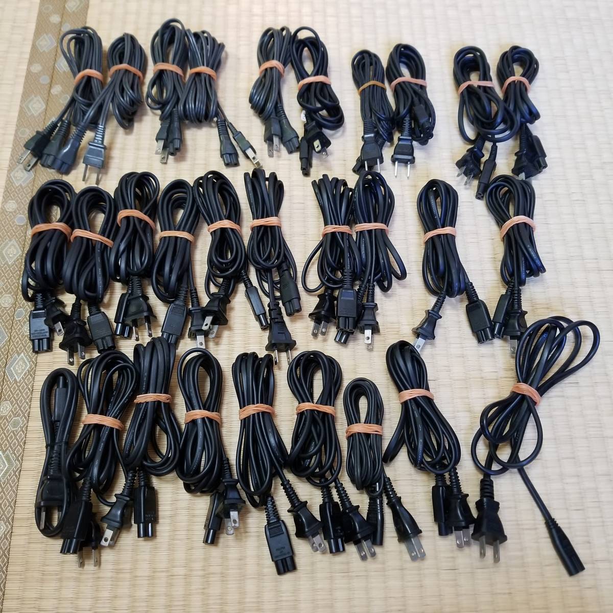 ◯PS2?電源ケーブル 30個  画像2枚あります    同梱OK◯拍卖