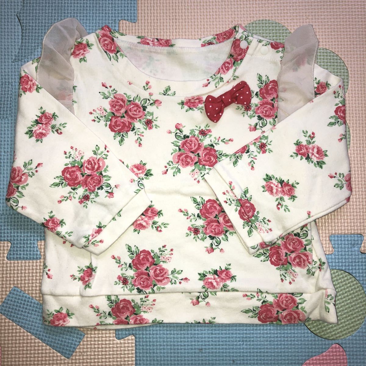 【美品即決】スウィートガール のとっても上品で可愛い女の子用長袖Tシャツ90cm 長袖カットソー拍卖