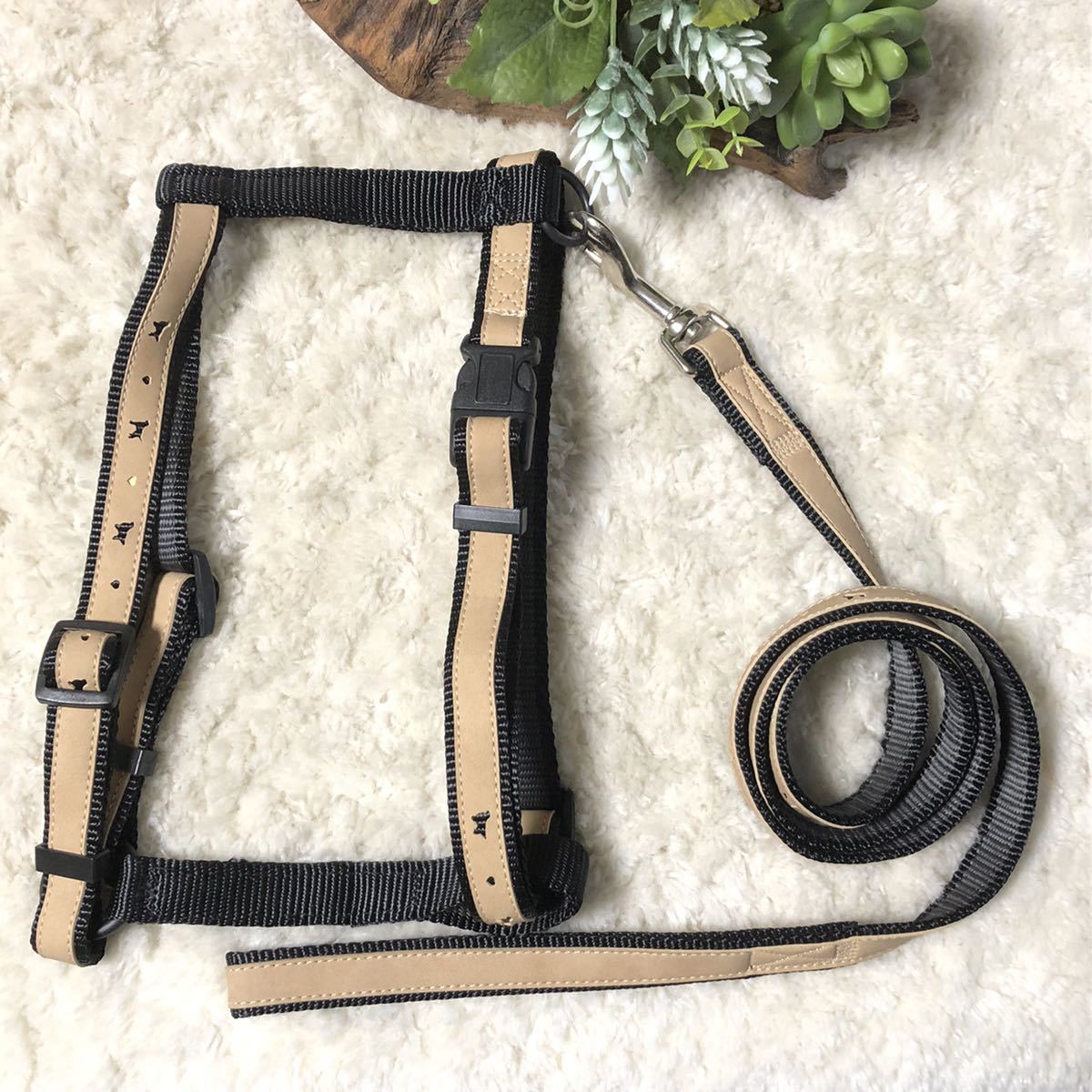 ★同梱お得★胴輪&リード・中型犬・マイナスイオン-No.44・ベージュ♪拍卖