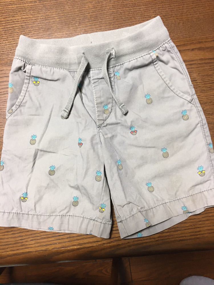 GAP ギャップ キッズ ベビー 100 サイズ パイナップル 柄 ハーフパンツ ショートパンツ 短パン拍卖