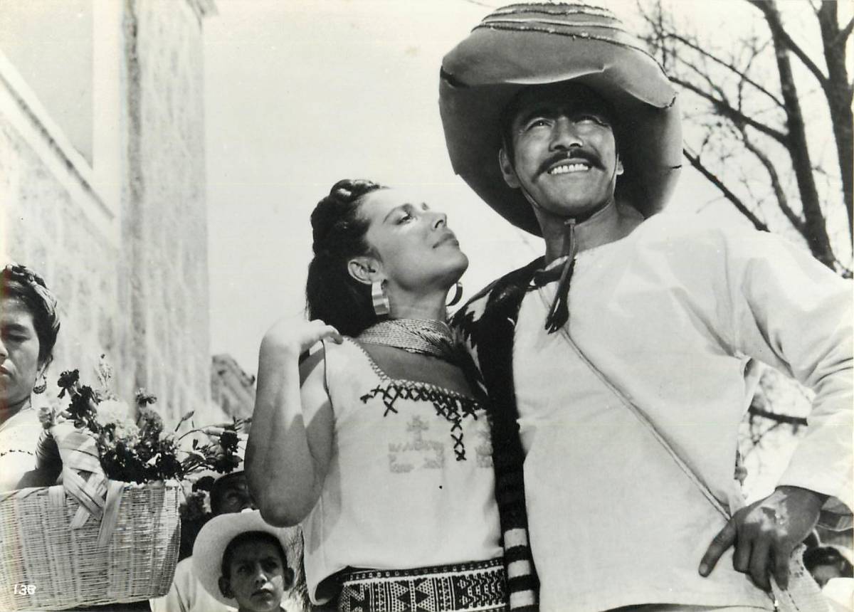 p40679『価値ある男』スチル 三船敏郎 コルンバ・ドミンゲス イスマエル・ロドリゲス拍卖