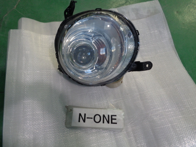 N-ONE JG1 右ヘッドランプユニット HID 即決 5095拍卖