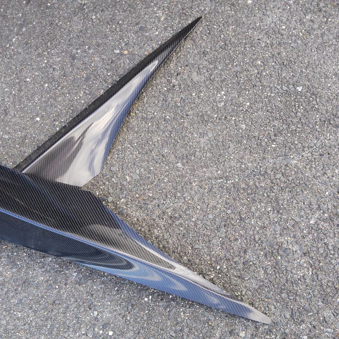 ★☆スーパーメイド☆インスタントジェントルマン 汎用フェンダーカナード カーボン製 左右セット☆★拍卖