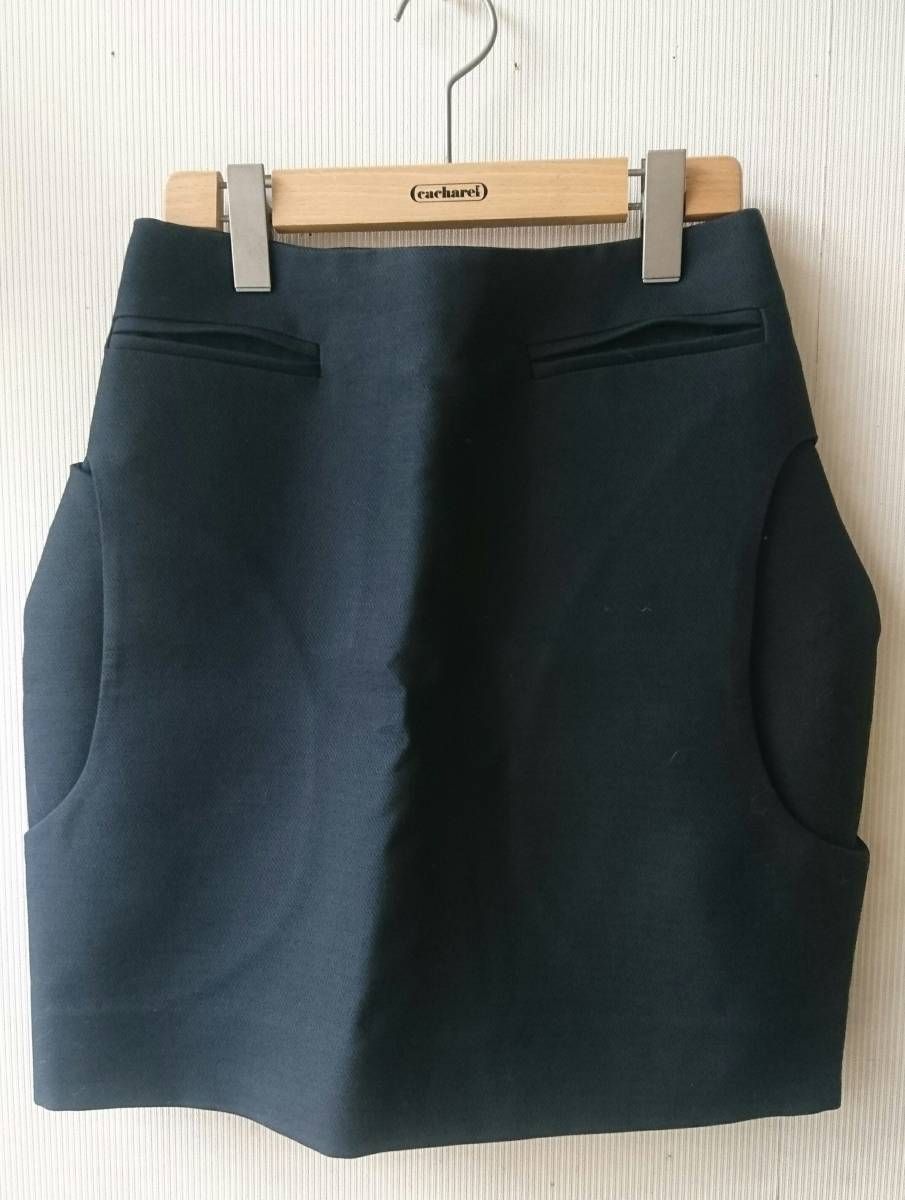 HAUTE イタリア製 コクーン スカート 38 黒 オート ウール ブラック 美品 バーニーズ拍卖