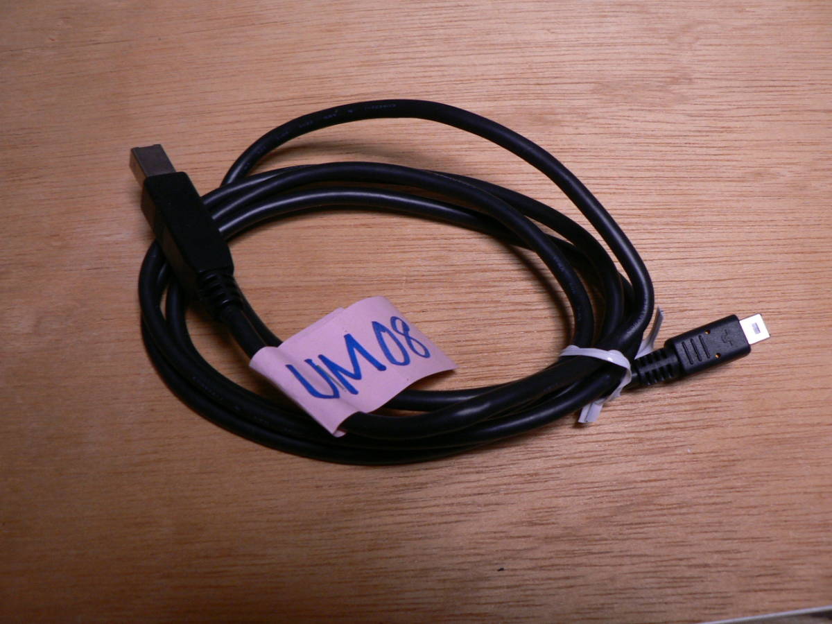 送料最安 \180 UM08:USB変換ケーブル MOLEX USB(B)=>6mmx3mm台形コネクタ 規格名称、用途不明 120cm拍卖