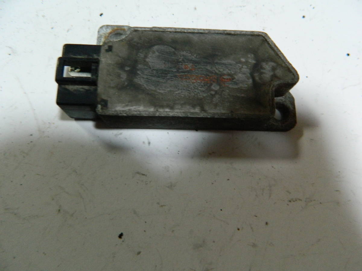 1.104 FZ250フェーザー レギュレーター レクチファイヤー 1KG、後期 0拍卖