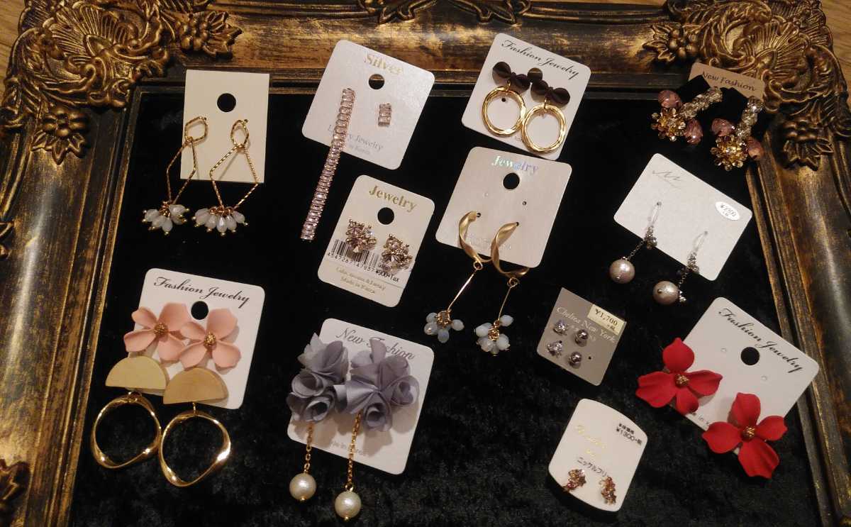 即決☆未使用☆値下げ!可愛いものばかり♪ピアス☆12個セット☆ お花 コットンパール スター 星 アシメ ビジュー リボンフープ 等拍卖