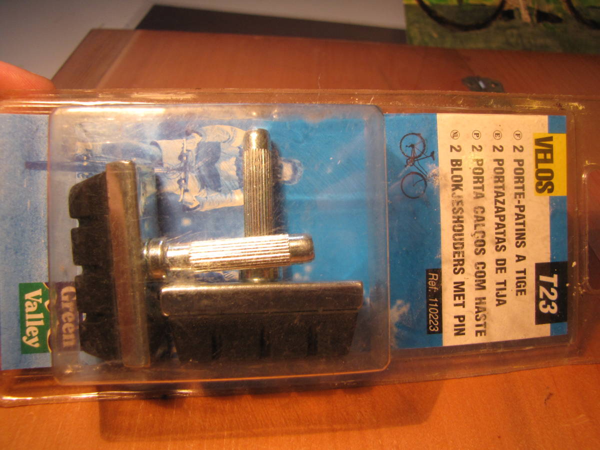 ブレーキパッド交換用ペア 未使用 J拍卖