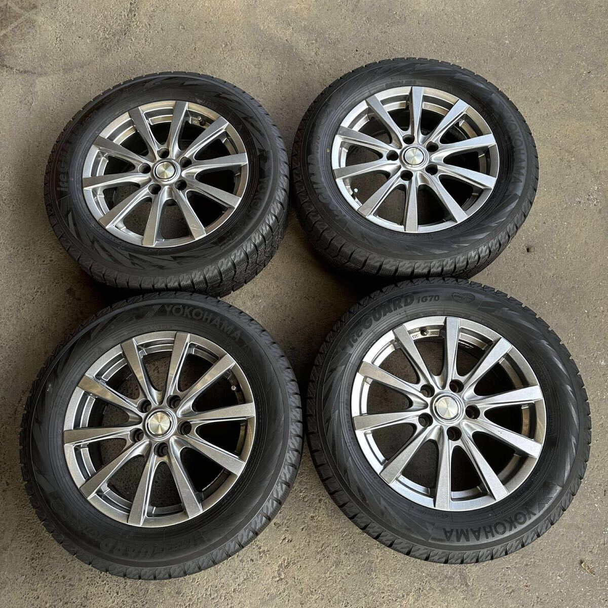 【6932 】バランスを調整済み 215/60R16 4本セット冬タイヤ ヨコハマ アイスガード IG70[2021年】ホイール 16x6.5J PCD114.3 ハブ60mm 穴5拍卖