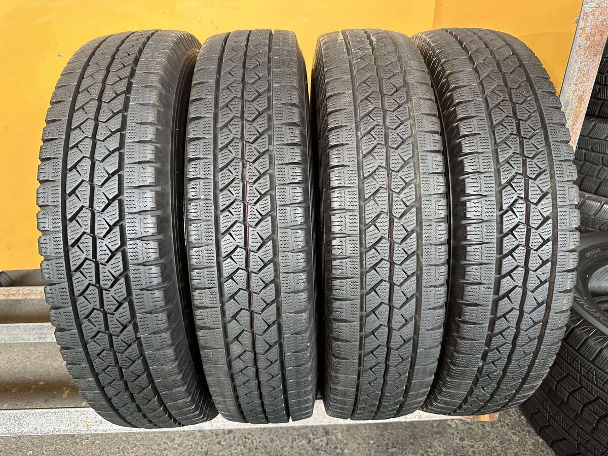 【 6647】★【送料無料】★155/80R14 88/86N LT 4本セット冬タイヤバリ山 ブリヂストン ブリザック VL1 2022年拍卖