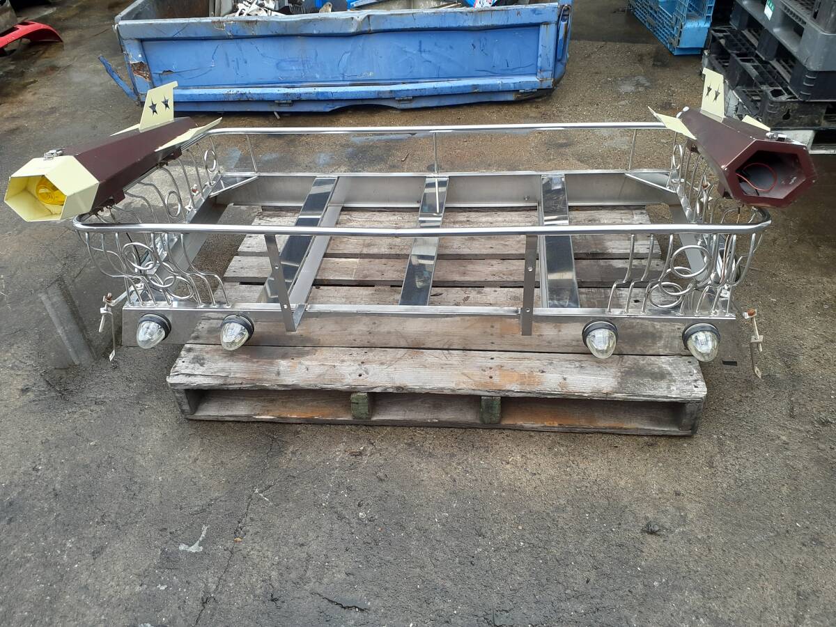 デコトラ レトロ シートデッキ シートキャリア 当時物 ハチマキ!鏡面ステンレス製!シートデッキ!シートキャリア R7-11-25拍卖