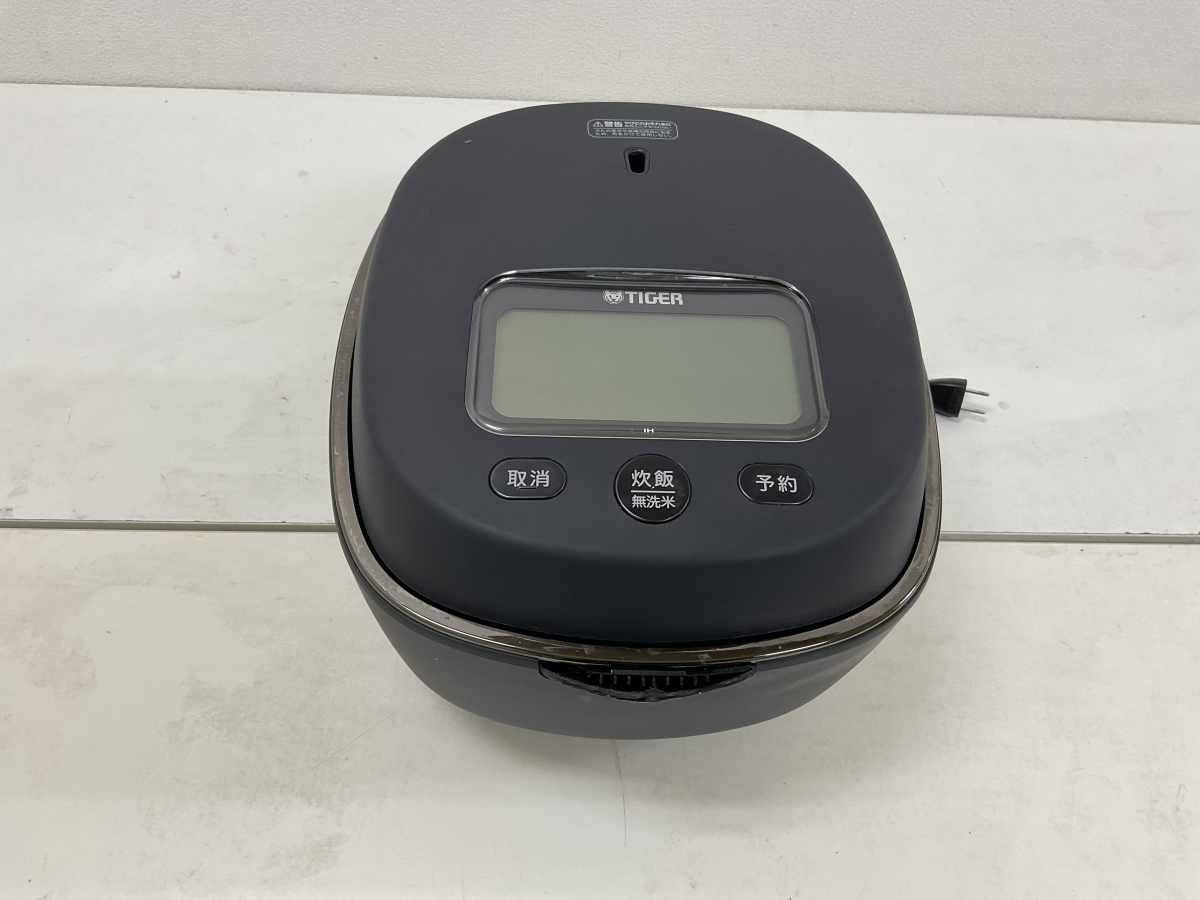 【A757】ジャンク品 TIGERJPL-A100 動作確認・簡易清掃済み 圧力IH炊飯ジャー 2020年製年製 1,0L タイガー拍卖