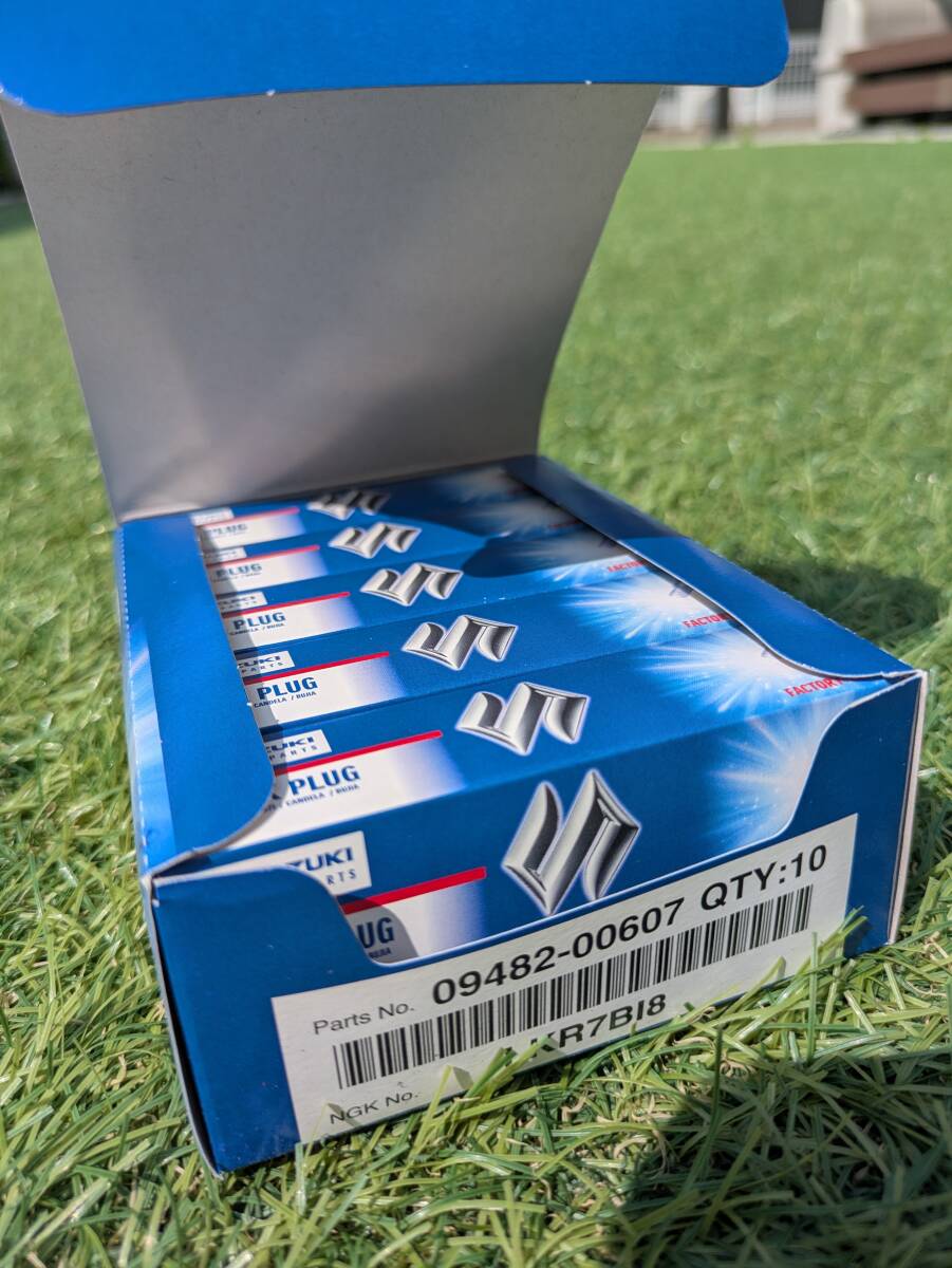 ★送料無料★NGK製スパークプラグ★LKR7BI8★メーカー純正品拍卖