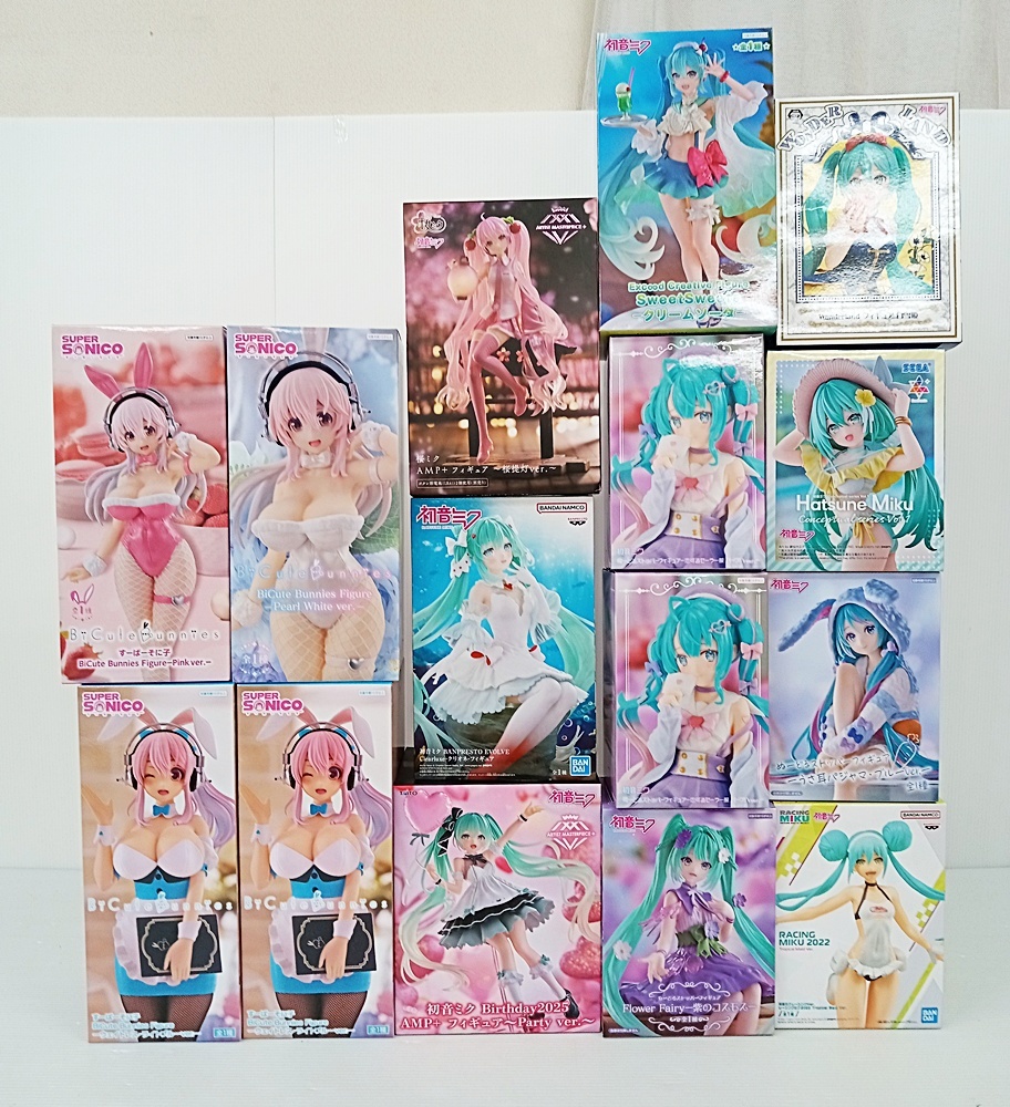 C2FM31-898 初音ミク 桜ミク すーぱーそに子 プライズ フィギュア 【ジャンク】拍卖