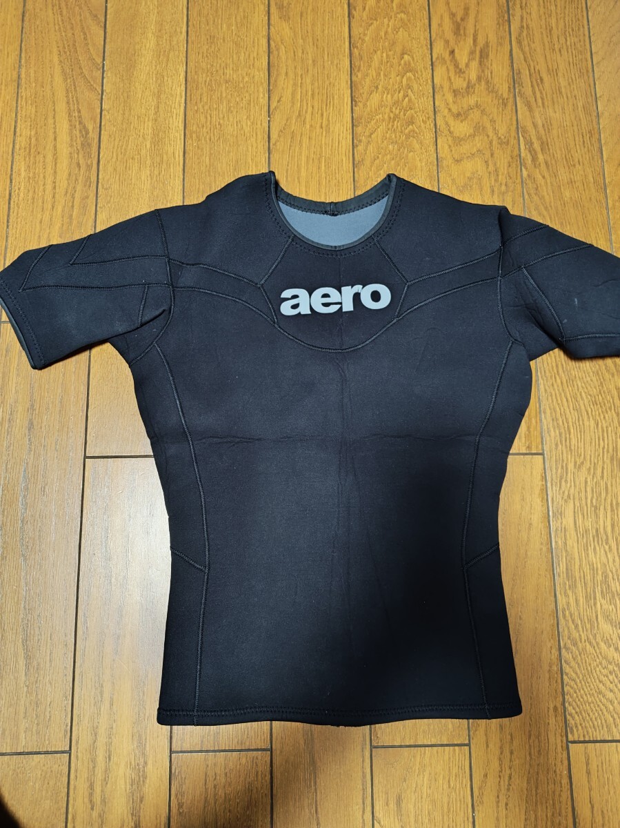 aeroquipの ウェットスーツ拍卖