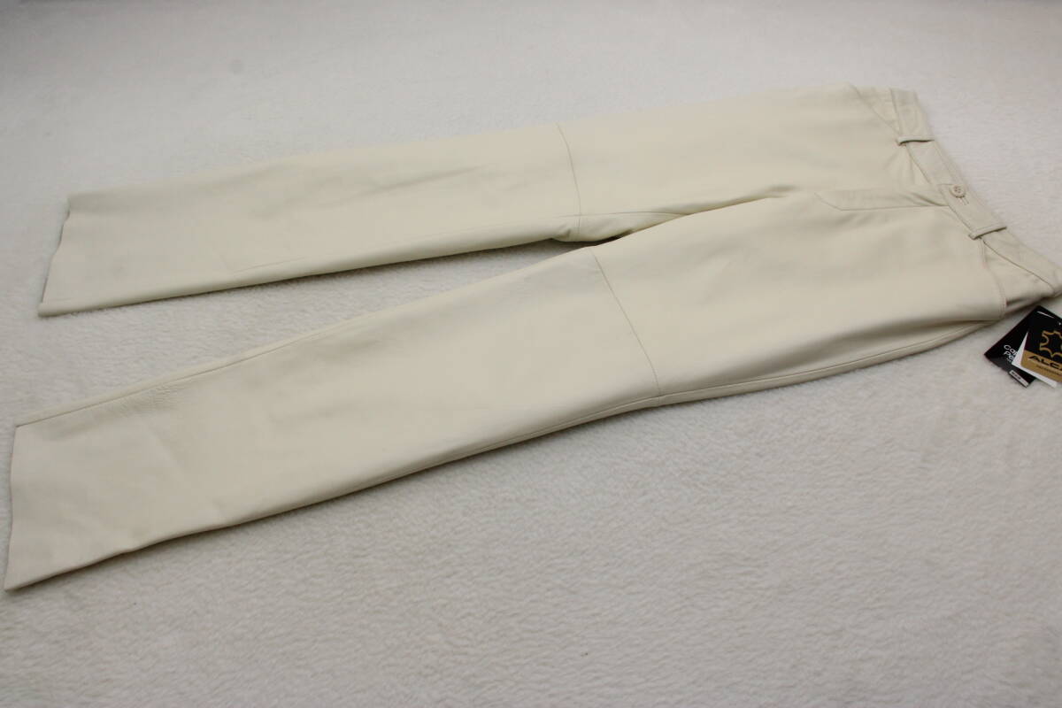 6235 新品タグ付き 高級羊革レザーパンツ ホワイト9号拍卖