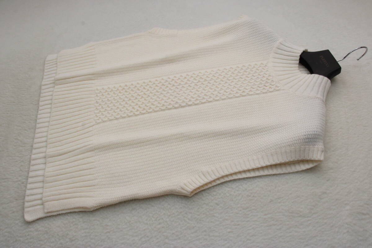 6472 新品タグ付き ウール混モックネックニットベスト 定価¥8,800税込み拍卖