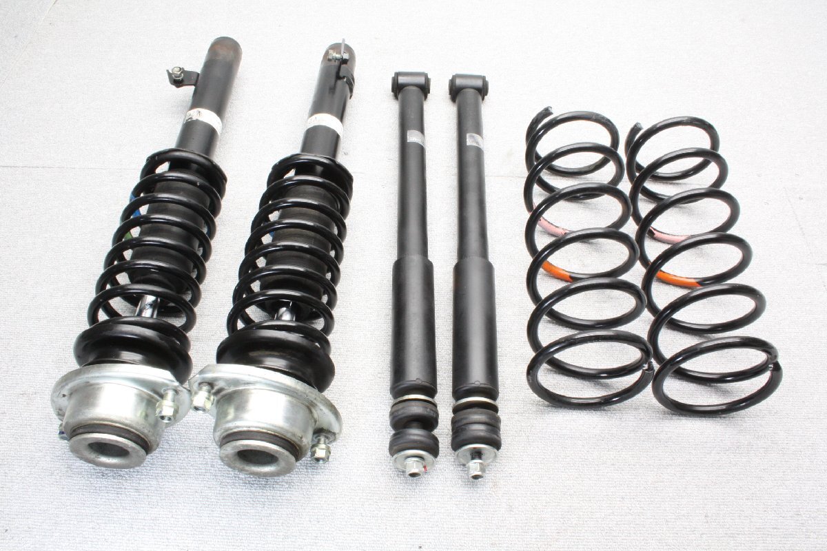 JD1 ザッツ H18年 純正 ストラット サス ショックアブソーバー 51601-SCK-0140 51602-SCK-0140 52610-SCK-J010-M1 S11N...拍卖