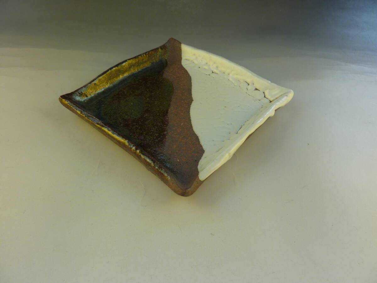 ●人気作家! 山根清玩作 萩四角皿 萩焼●拍卖