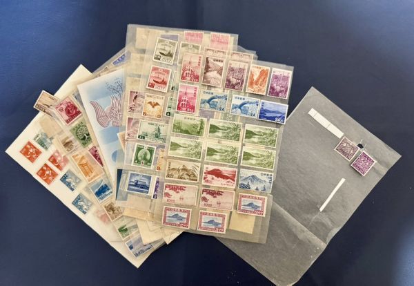 ▼日本切手/バラ/小型シート/観光切手/日本平/箱根温泉/蔵王山/宇治川/錦帯橋//国立公園/四国切手展覧会/捕鯨/立太子札など▼sk242拍卖