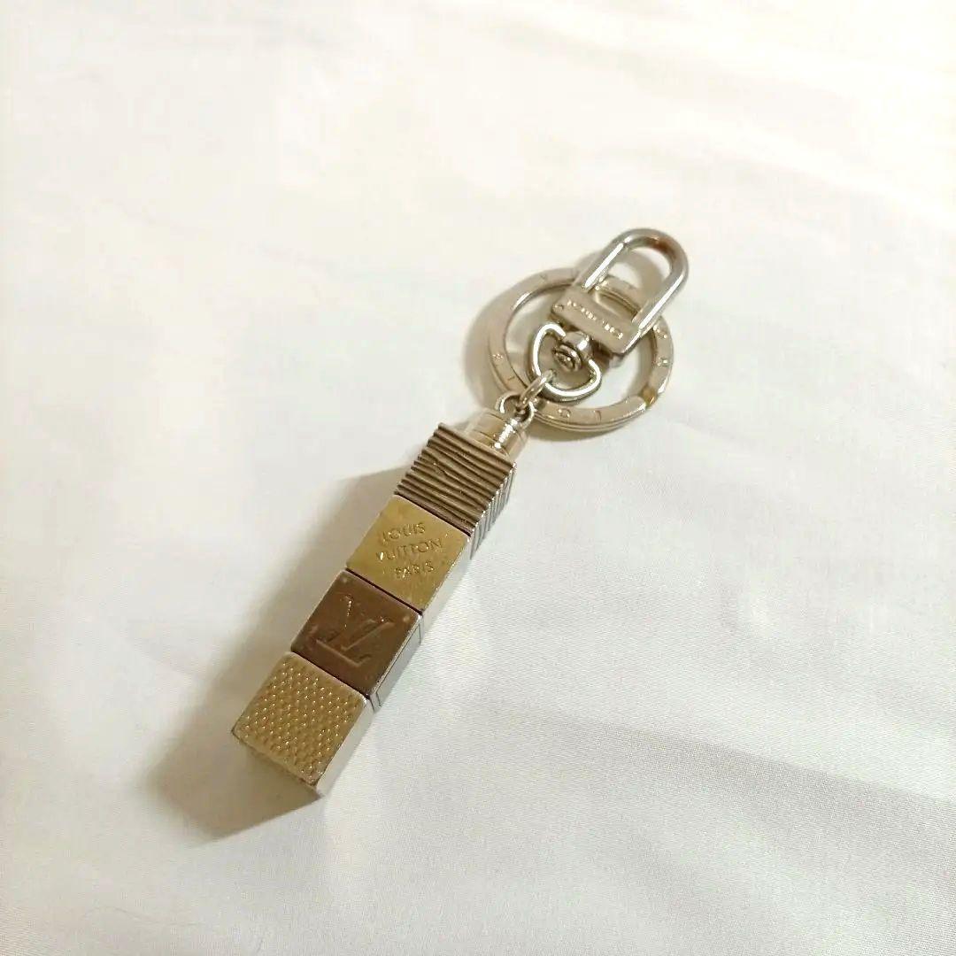 LOUISVUITTON ルイヴィトン キーホルダー キーリング ポルトクレ 正規品 送料無料 正規品 鑑定済み 人気ブランド 限定セール拍卖