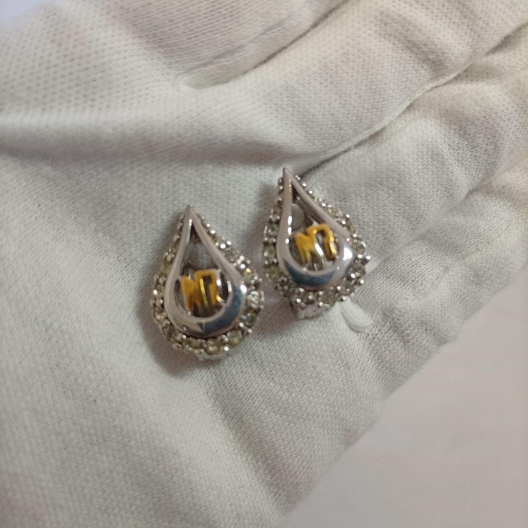 NINA RICCI ニナリッチ イヤリング NRロゴ ストーン シルバー 正規品 送料無料 正規品 鑑定済み 人気ブランド 限定セール拍卖